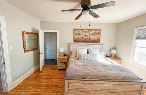 Fieldale Casa | Spotless, Comfortable home with Hot Tub!