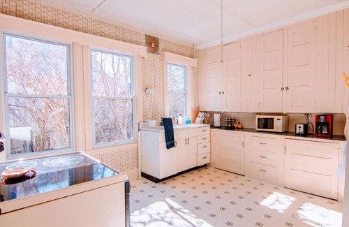 Oakdale Apartamento | Spotless Victorian on William