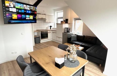 Region Hannover District Apartamento | SPR-Helle Wohnung mit Balkon, EBK, WLAN, Netflix, 24 Stunden self checkin