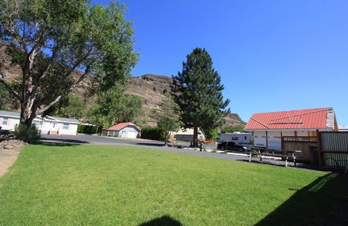 Sunland Estates Alquiler De RV | Extenso, completo enganche RV