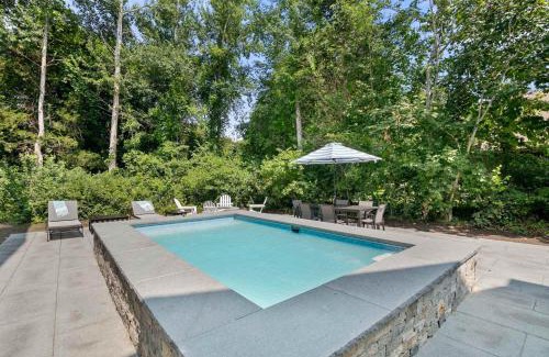 Harwich Port Casa | Sprawling Home 1 Mi to Downtown