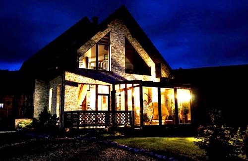 Zdiar Casa | Spring Chalet