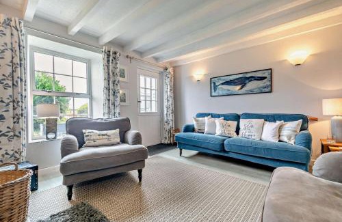 Edmonton Casa | Spring Cottage