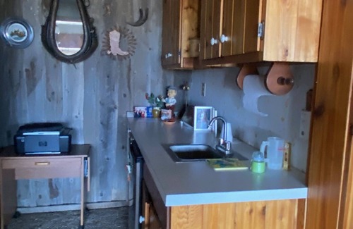 Ennis Casa | Spring Creek Guest House