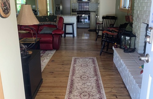 Bellefonte Casa | Spring Creek stream front - steps to world class fly fishing and minutes to PSU.