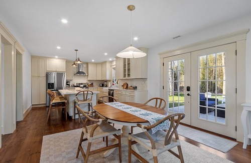 East Falmouth Casa | Spring Escape in Hatchville – Sleeps 6 + Dogs!