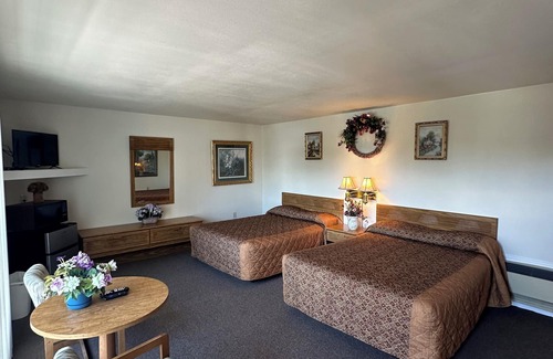 Wisconsin Dells Hotel | Spring Hill Motel