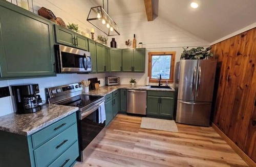 South Casco Cabaña | Spring into Summer at Turtle Lane Cottage