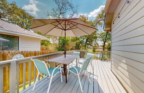 College Station Casa | Spring Leaf Quarters