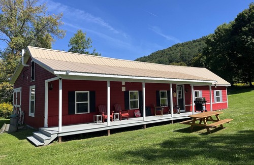 Richfield Springs Casa | Spring Lodge - Total Renovation, new listing, 20 min to CDP