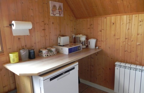 Souvigny-en-Sologne Chalet De Esquí | Chalet con piscina, tenis compartido, césped, terraza, barbacoa, se admiten mascotas
