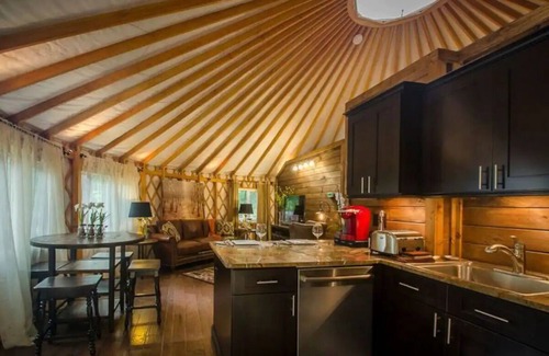 Topton Casa | Spring Ridge Yurt - Creekside Glamping w/ Private Hot Tub