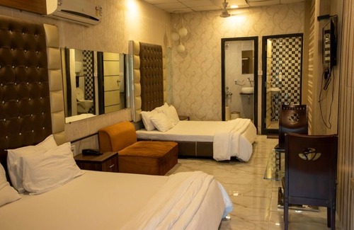 Mughal Sarai Hotel | Spring Sky Mughalsarai by ShriGo Hotels