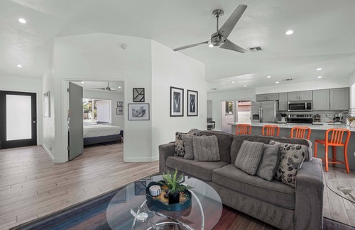 La Paz At Desert Springs Casa | Spring Song: Location, Style, Pool, Firepit, BBQ!