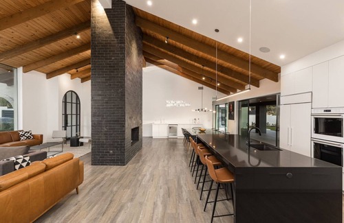 Arcadia Casa | MICRO LUXURY RESORT: teatro, terraza en la azotea, sauna, bañera de hidromasaje, piscina climatizada, arte épico