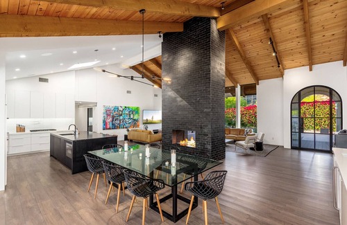 Arcadia Casa | MICRO LUXURY RESORT: teatro, terraza en la azotea, sauna, bañera de hidromasaje, piscina climatizada, arte épico