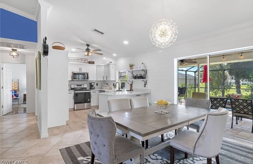 Trafalgar Casa | Spring Summer specials- heated pool, close to many stores and restaurants