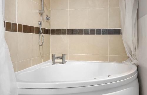 Colchester Casa | Spring Vale Bungalow