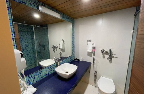 Bhagsu Nag Hotel | Spring Valley Resort By DLS Hotels