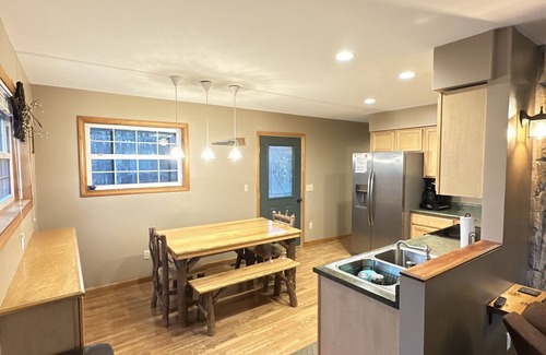 Weedville Casa | Spring View Lodge, Elk Country PA