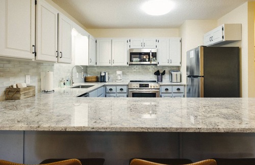 Canton Cabaña | Springdale Hemlock Forest Home