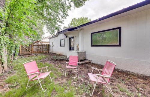 Springdale Casa | Springdale Vacation Rental about 9 Mi to Fayetteville!