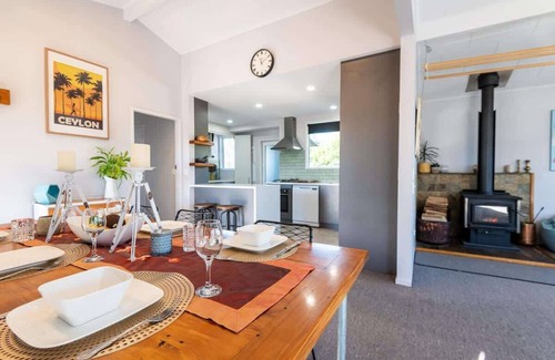 Springfield Casa | Springfield Sun Trap - Great Family Friendly House with Spa & Sleep Out