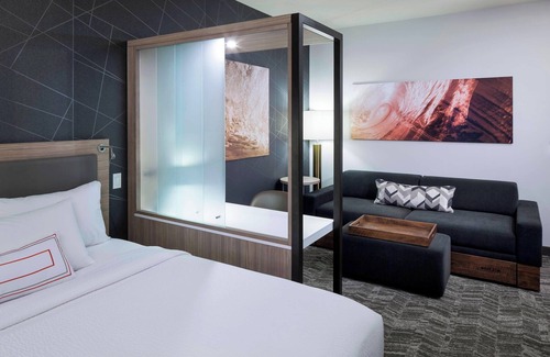 Clearwater Beach Hotel | SpringHill Suites by Marriott Clearwater Beach