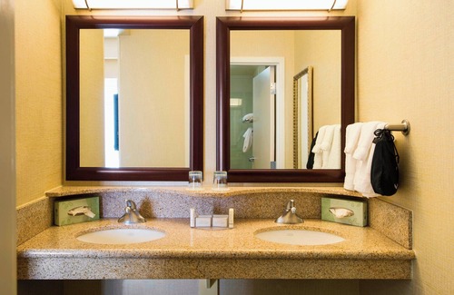 Council Bluffs Hotel | SpringHill Suites by Marriott Omaha East/Council Bluffs, IA