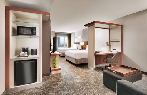Las Vegas Hotel | SpringHill Suites by Marriott Las Vegas Convention Center