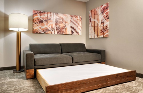 Las Vegas Hotel | SpringHill Suites by Marriott Las Vegas Convention Center