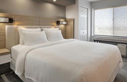 Lancaster Hotel | SpringHill Suites by Marriott Lancaster Palmdale