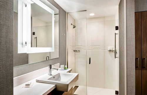 Truckee Hotel | SpringHill Suites by Marriott Truckee Lake Tahoe