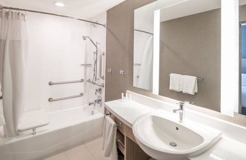 North Dallas Hotel | SpringHill Suites by Marriott Dallas Central Expressway