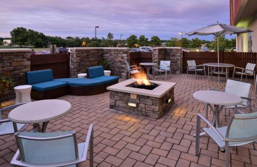 Voorhees Hotel | SpringHill Suites by Marriott Voorhees Mt. Laurel/Cherry Hill