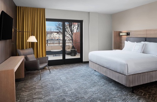Dupont Hotel | SpringHill Suites by Marriott Denver Airport