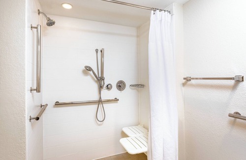 Ludlam Hotel | SpringHill Suites by Marriott Miami Airport South Blue Lagoon Area