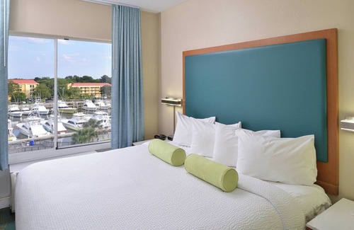 Charleston Hotel | SpringHill Suites Charleston Riverview