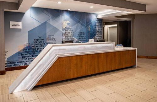 Astrodome Hotel | SpringHill Suites Houston Medical Center/NRG Park
