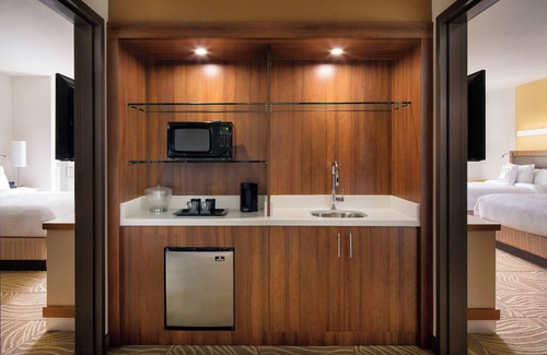 Burbank Hotel | SpringHill Suites Los Angeles Burbank/Downtown