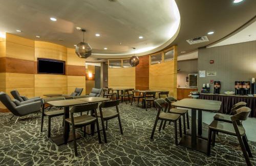 Statesboro Hotel | SpringHill Suites Statesboro University Area