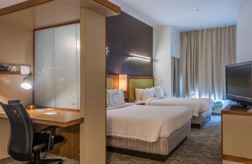 Statesboro Hotel | SpringHill Suites Statesboro University Area
