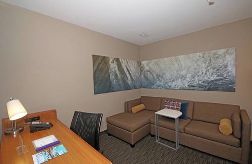 North Charleston Hotel | SpringHill Suites by Marriott Charleston N./Ashley Phosphate