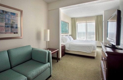 Plymouth Meeting Hotel | SpringHill Suites by Marriott Philadelphia Plymouth Meeting
