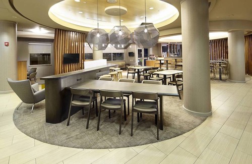 Waukegan Hotel | SpringHill Suites by Marriott Chicago Waukegan/Gurnee