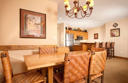 River Run Hotel | Springs 8848