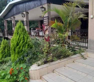 Mbotela Casa | Springs Holiday Home