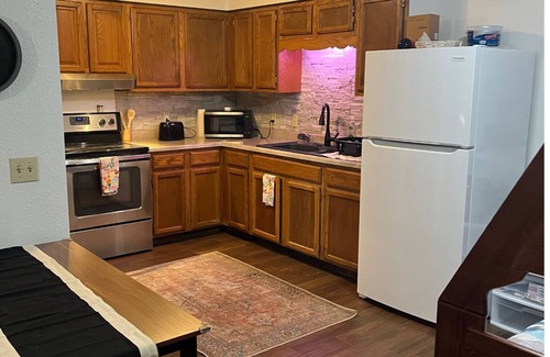 Eminence Cabaña | Springside Cottage in beautiful Eminence. Great outdoor space - NEW Hot tub!