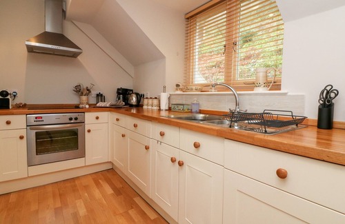 Hele Cabaña | SPRINGSIDE, pet friendly, country holiday cottage in Lynton