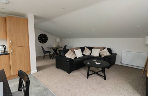 Ide Cabaña | SPRINGWELL LODGE, pet friendly, country holiday cottage in Exeter